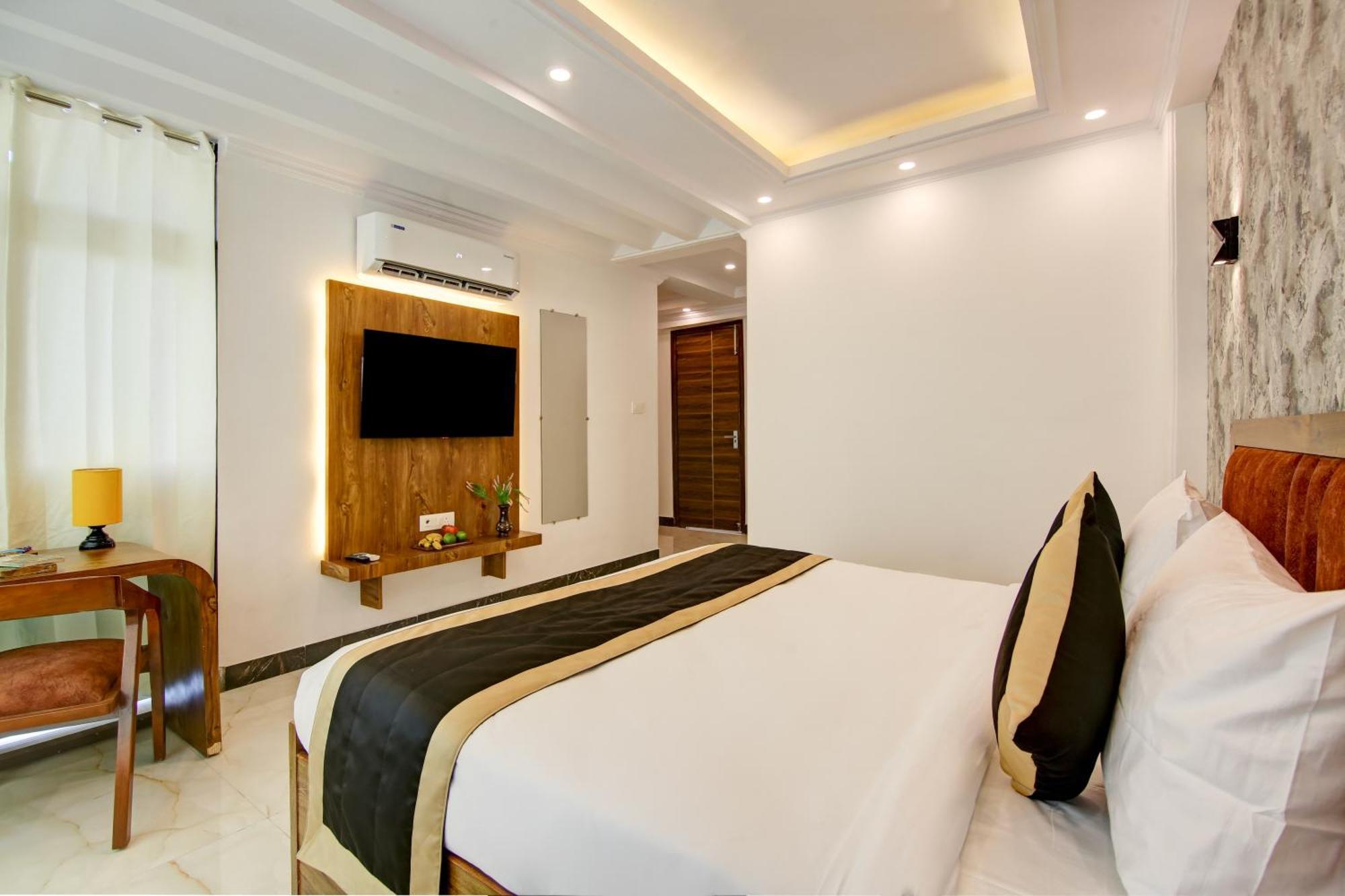 Hotel The Emporio Grand Near Vaishali Metro Station Ghaziabad Ngoại thất bức ảnh