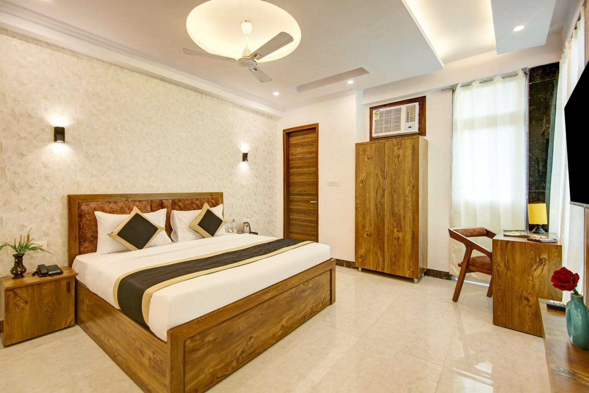 Hotel The Emporio Grand Near Vaishali Metro Station Ghaziabad Ngoại thất bức ảnh