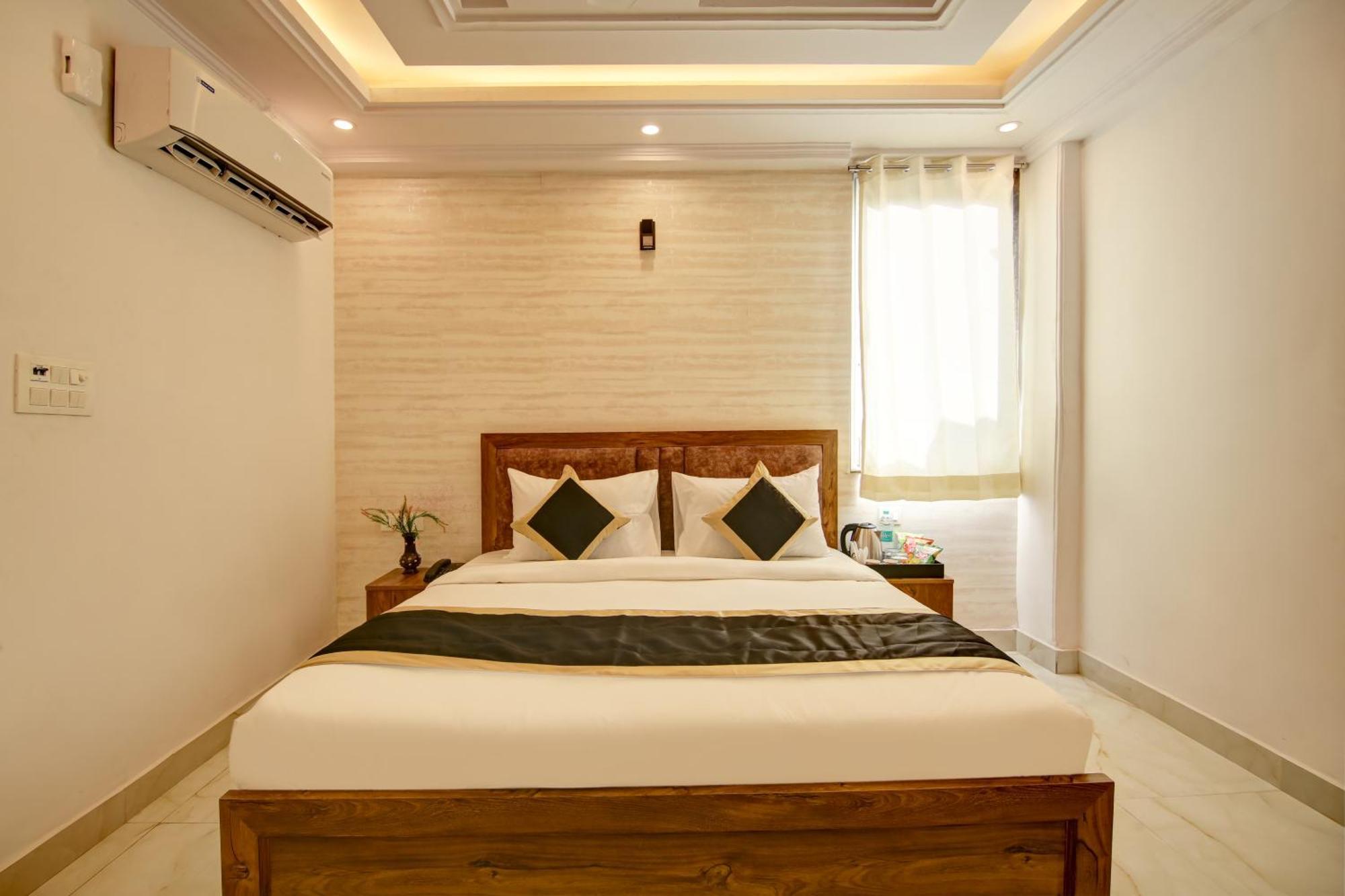 Hotel The Emporio Grand Near Vaishali Metro Station Ghaziabad Ngoại thất bức ảnh