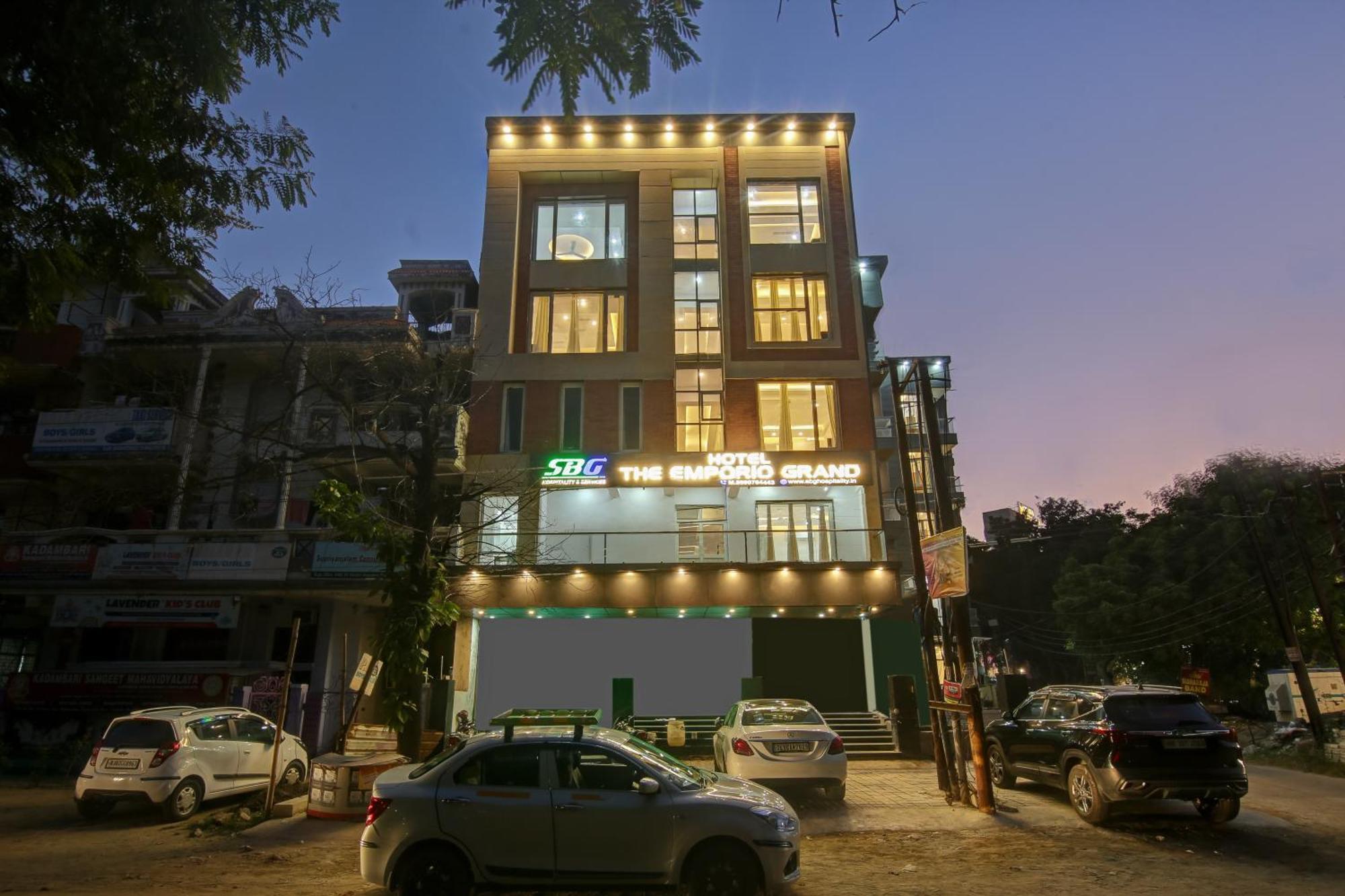 Hotel The Emporio Grand Near Vaishali Metro Station Ghaziabad Ngoại thất bức ảnh