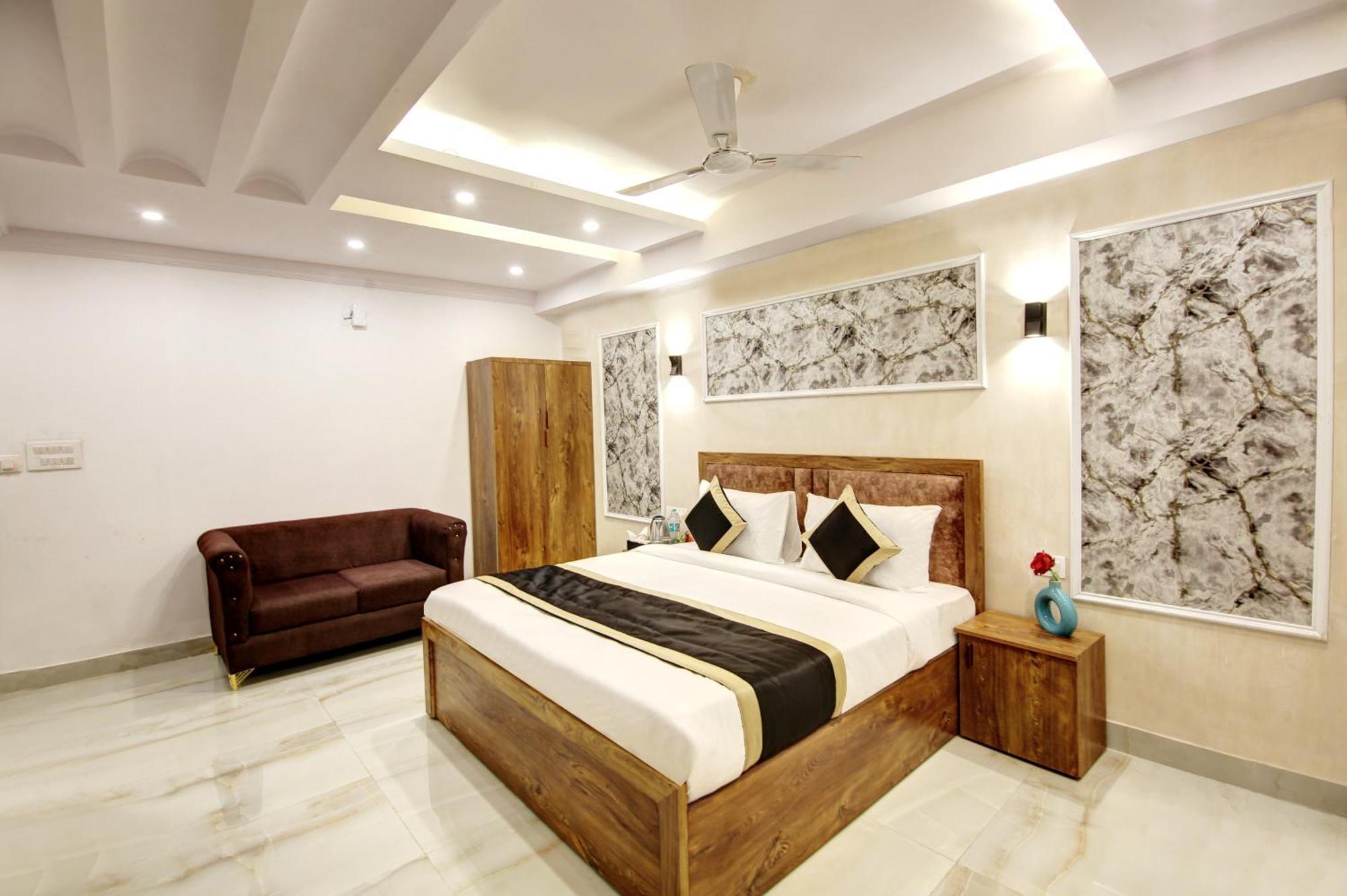 Hotel The Emporio Grand Near Vaishali Metro Station Ghaziabad Ngoại thất bức ảnh